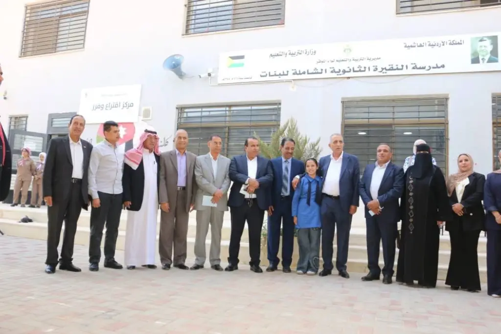 الرواشدة يفتتح يومًا ثقافيًا في مدرسة النقيرة الثانوية للبنات