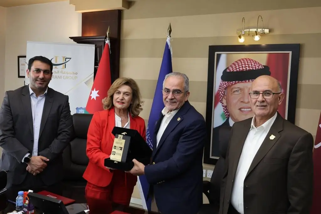 اتفاقية تعاون بين عمان الأهلية وجمعية الحسين للتدريب والدمج الشامل