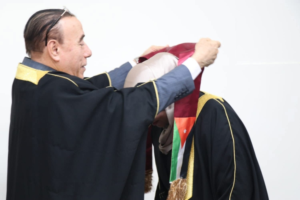 الدكتورة اماني الحمادنة .. مبارك