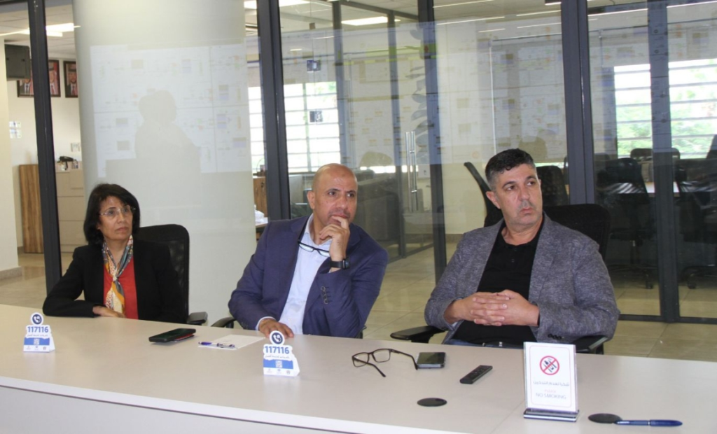 عضوا مجلس الأعيان الفاخري وماضي يطلعان على الخدمات بمياه العقبة