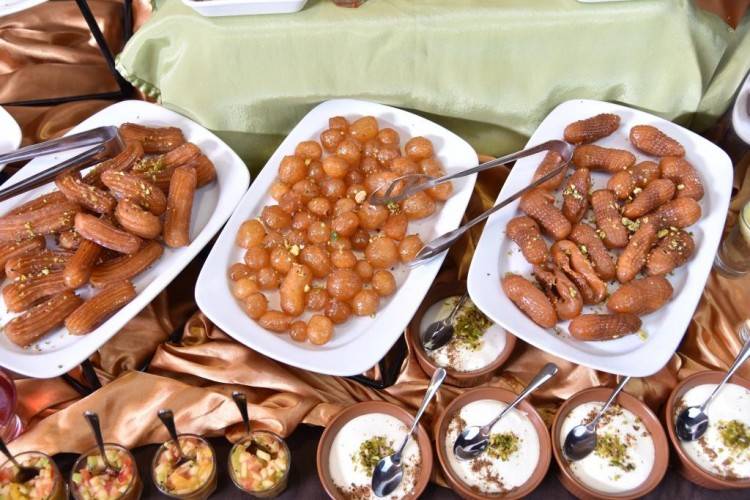 طريقة عمل القطر لحلويات رمضان