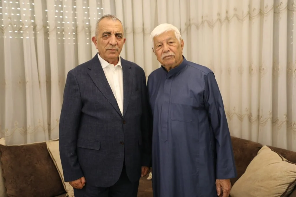 الوزير الرواشدة يزور المخرج حاتم السيد