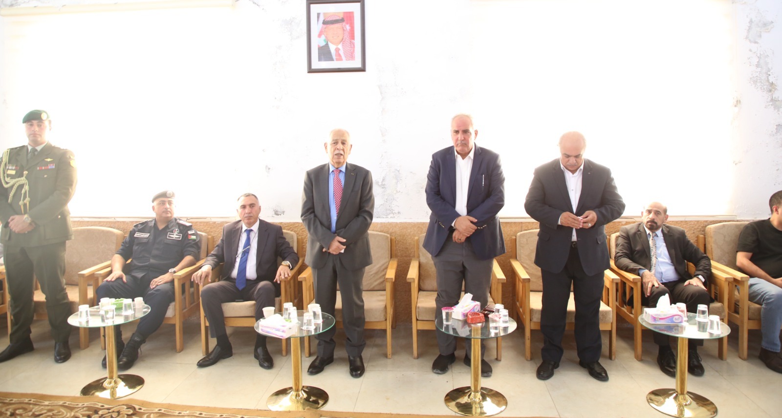 مندوبا عن الملك وولي العهد... العيسوي يعزي عشيرتي الخوالدة والمرازيق