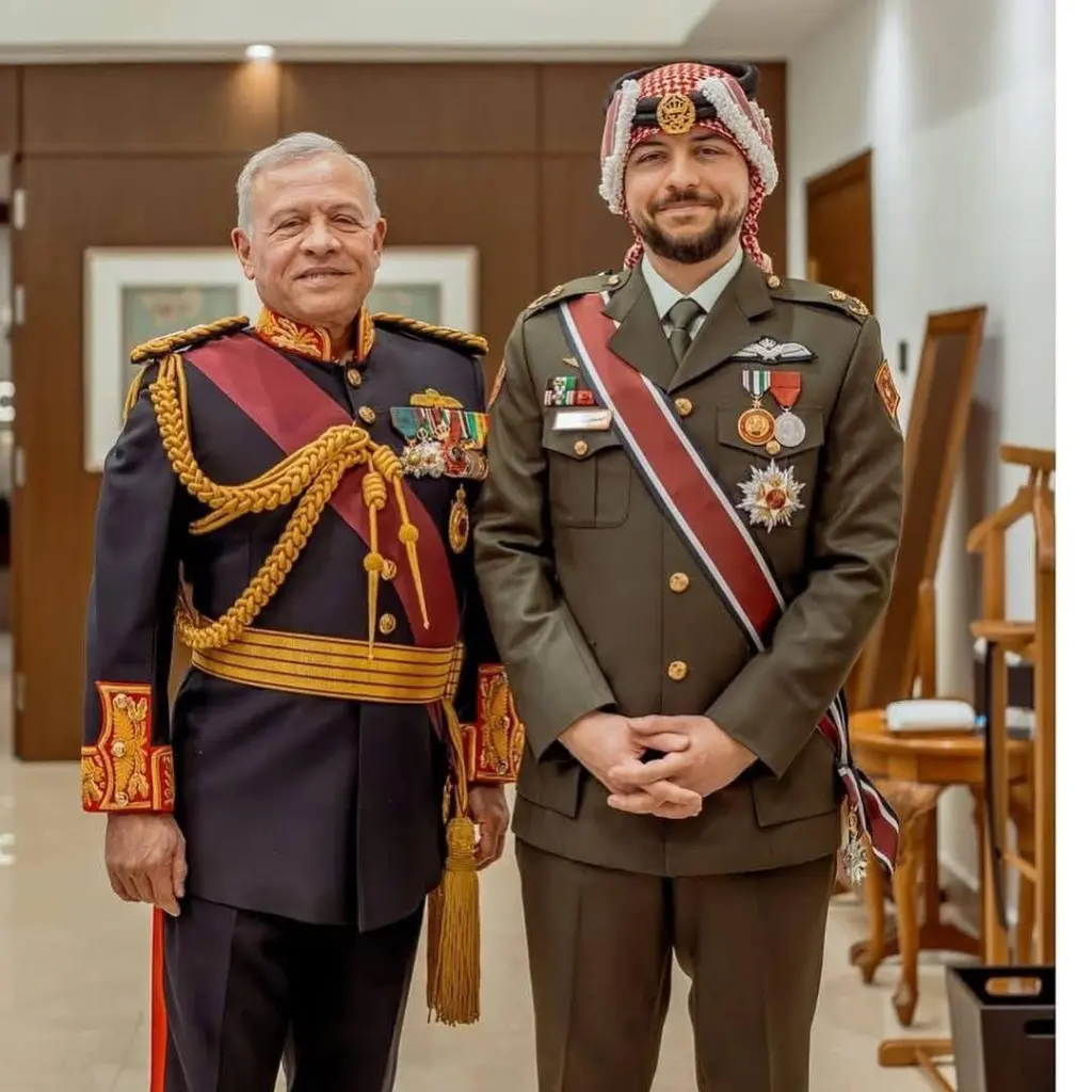 العين الحمود يُهنئ الملك وولي العهد بالعام الجديد