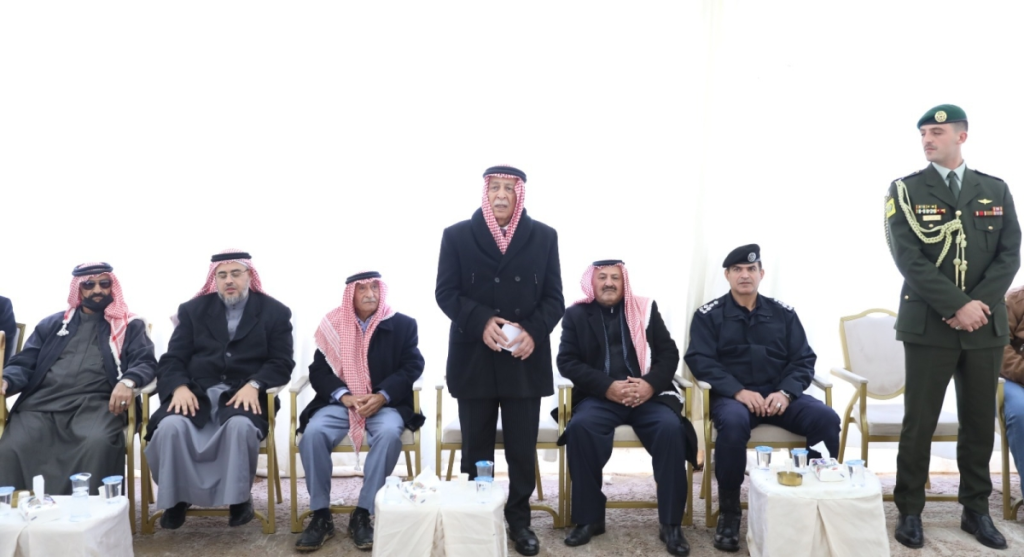 مندوبا عن الملك وولي العهد... العيسوي يعزي عشائر العدوان والعجاجرة ( صور )