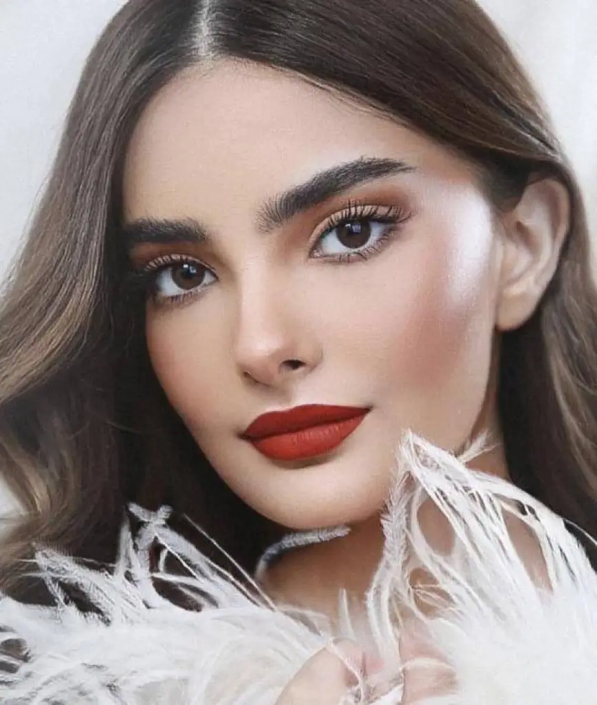 صيحات جمالية راقية مناسبة ليوم الحب