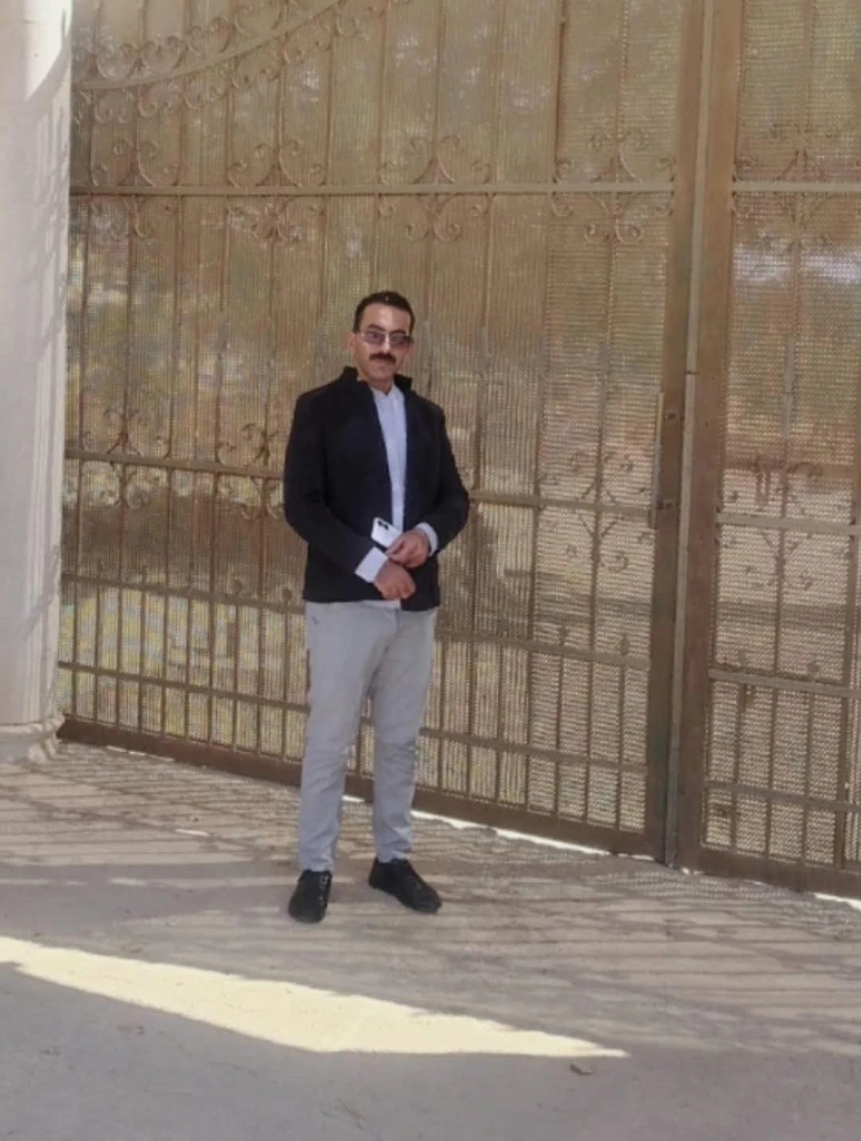 أحمد الكعابنه يهنىء عبد الله الغانم العجارمه بالخطوبه