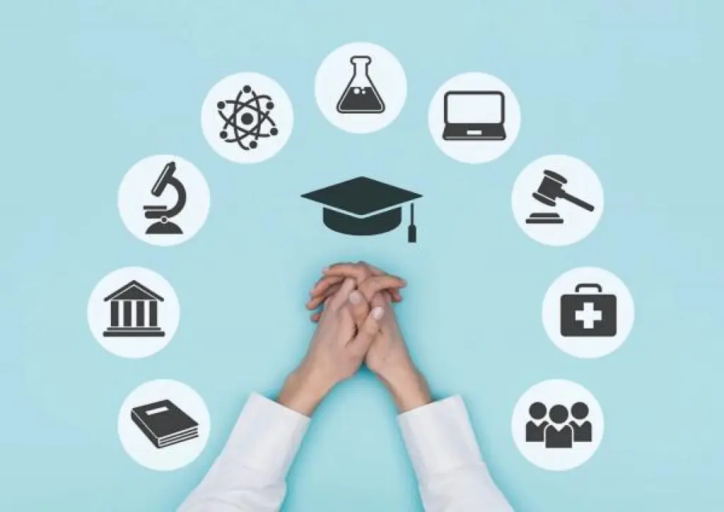 تربويون: اختيار التخصص الجامعي يحتاج موازنة بين الميول والقدرات وسوق العمل