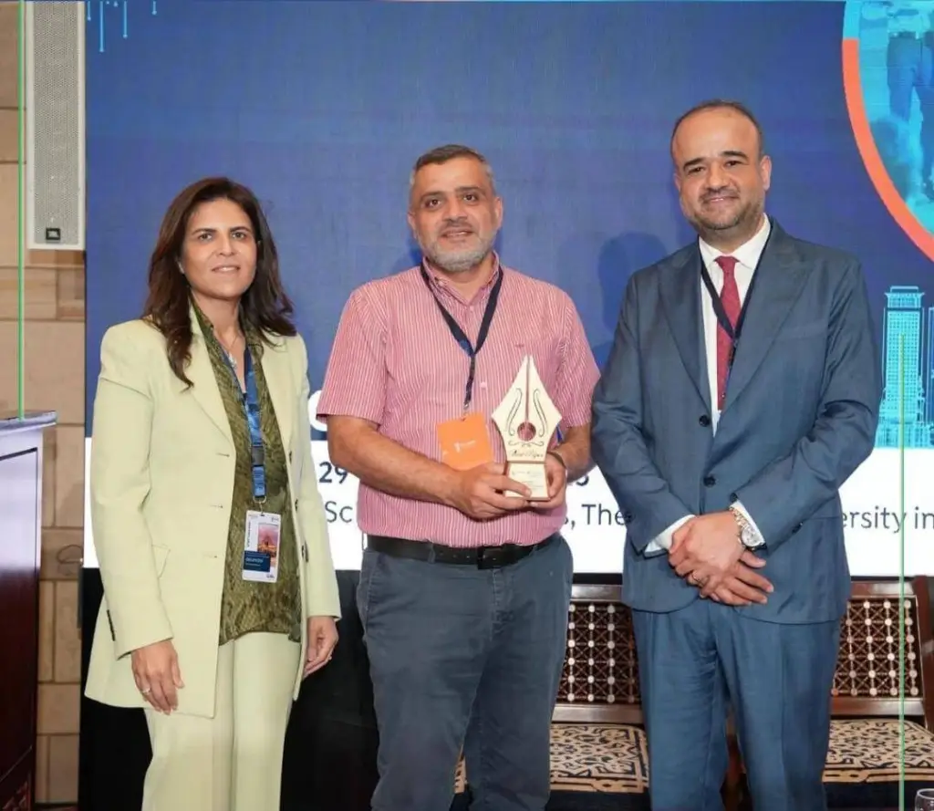 الأردنية تشارك في المؤتمر الدولي للأعمال بالقاهرة وتحصد جائزة أفضل بحث