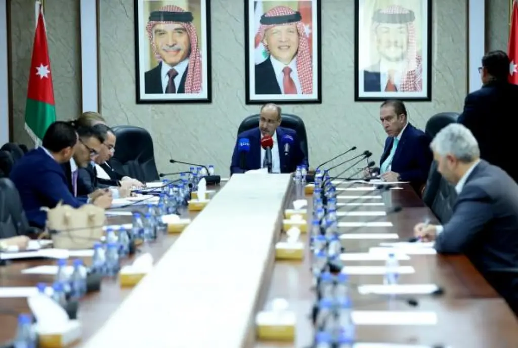 المالية النيابية تقر مشروع قانون اتفاقية التصديق على قرض إيطالي