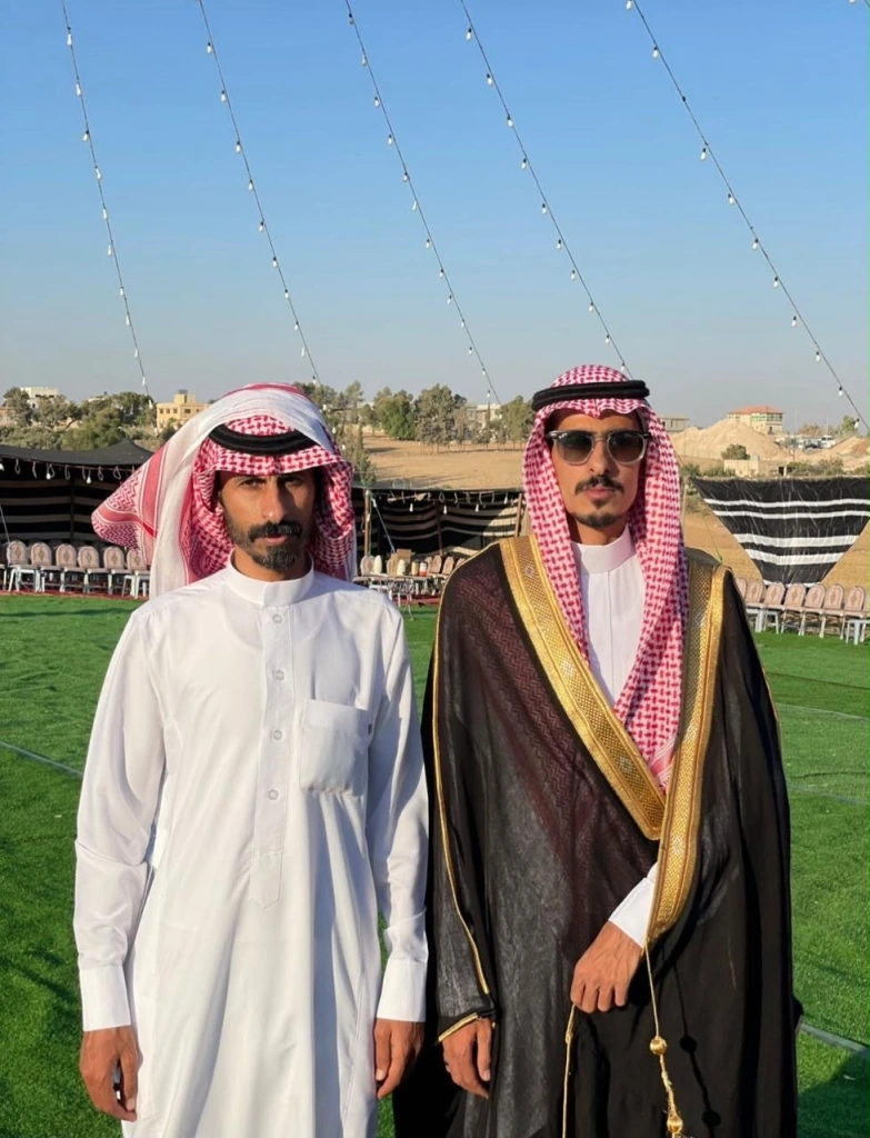 موقف من مكارم الأخلاق.. يسطره نجل القناص والمجاهد حمود بن سميط الفايز