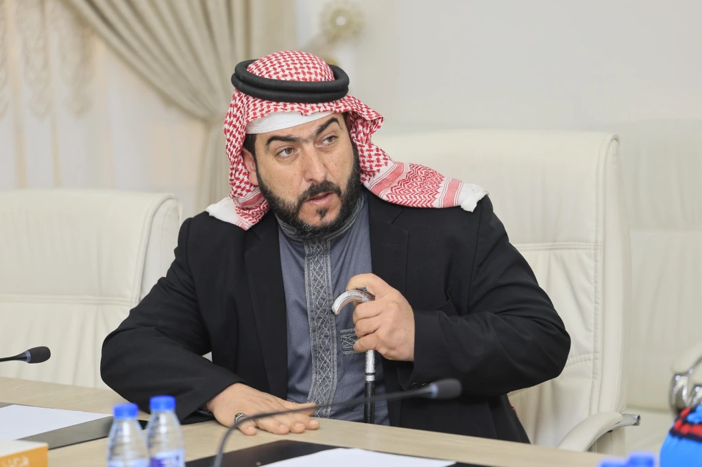 المختار عبدالله كريشان.. حضورٌ اجتماعي يساند الشباب ويؤمن بدورهم في بناء المستقبل