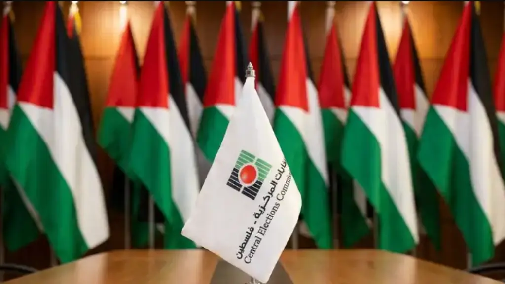 نائب الرئيس الفلسطيني يبلغ فرنسا بتأجيل الانتخابات التشريعية لعدة أشهر