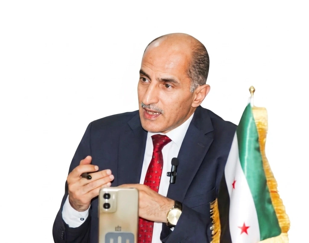 خلال ابرام اتفاقيات تعاون تخللها محاضرات ألقاها في مؤسسات تحكيمية بسوريا