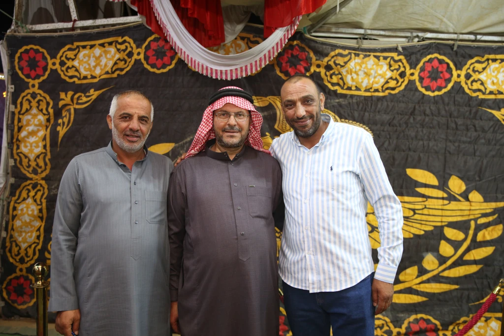 الشيخ عارف البراج أبو محمد يتشرف بدعوتكم لحضور حفل زفاف ابنه الغالي يوسف