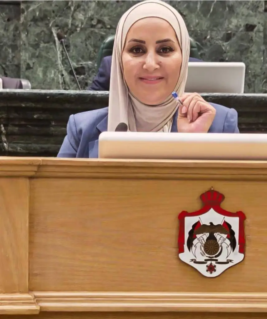 ابو رمان: تقليص مقاعد الطب… هل هو الحل أم بداية لأزمة جديدة؟