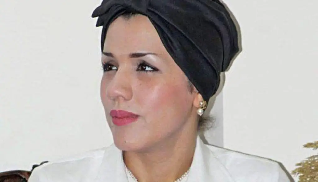 مشاركة للشاعرة الجزائرية سمية محنش في مهرجان جرش 2024