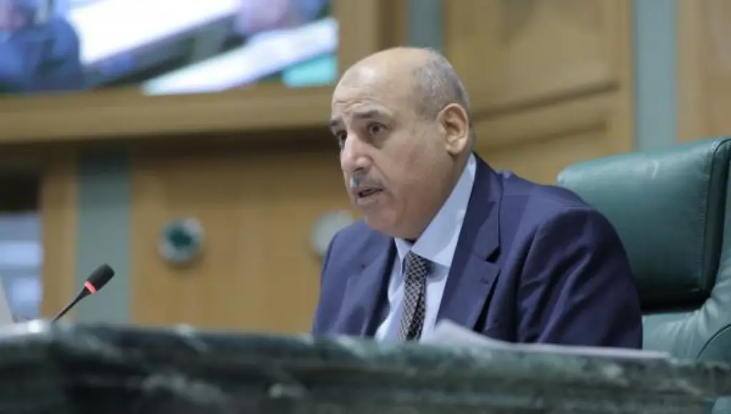 رئيس مجلس النواب يهنئ الملك وولي العهد بحلول شهر رمضان