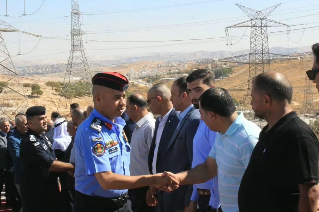 الأمن العام يشارك في تشييع جثمان والدة العميد نبيل المبيضين