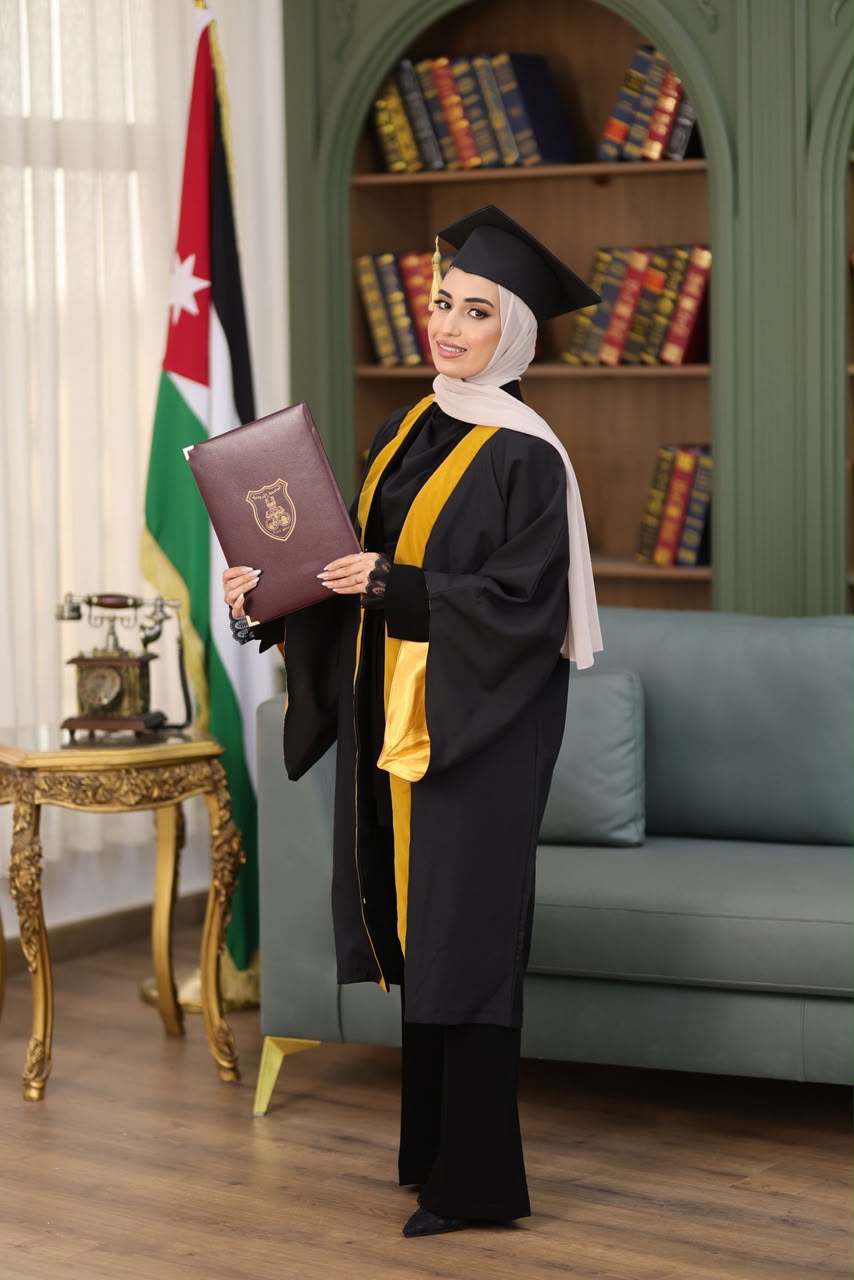 ميار الزبن  .. مبارك التخرج