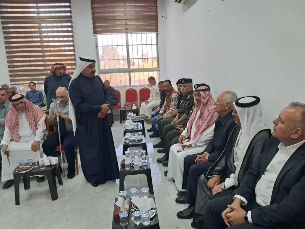مندوبا عن الملك وولي العهد.. العيسوي يعزي أبو تايه ومسلم