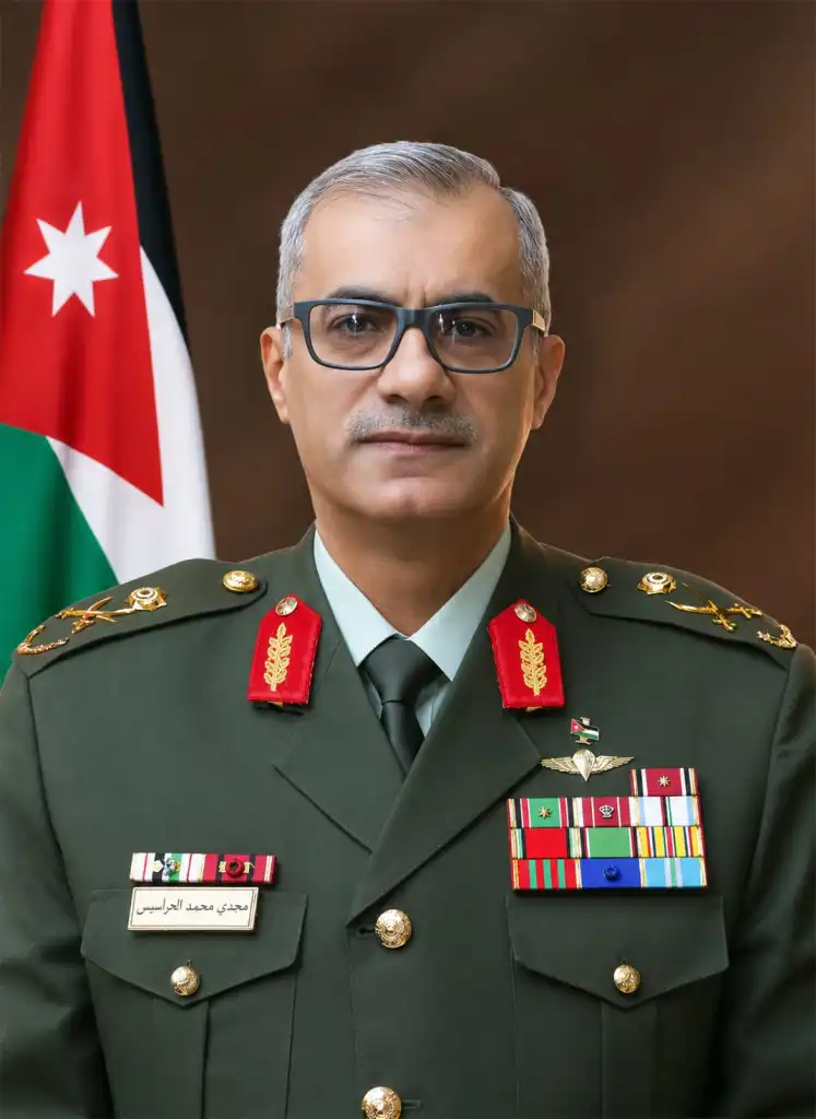 النائب العمري يهنئ الباشا الحراسيس بثقة القيادة وتعيينه رئيساً للأركان.