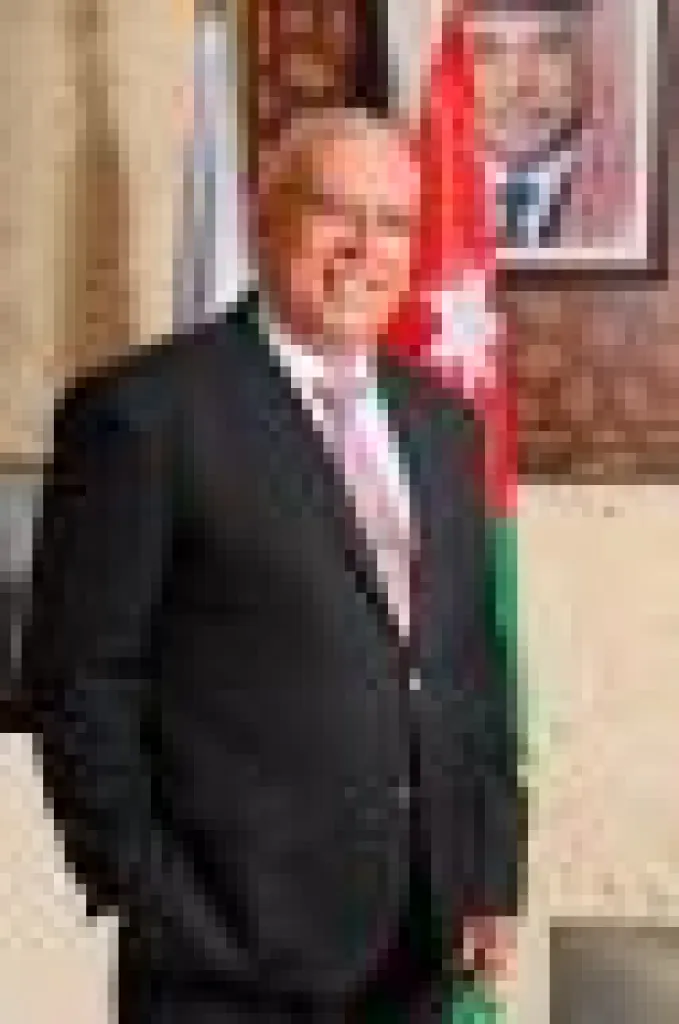 الموبايل المغلق