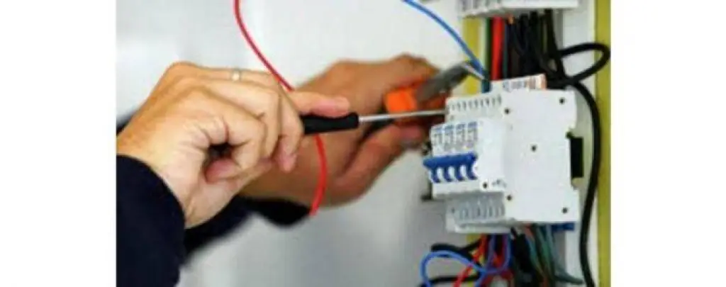 9627 حالة سرقة كهرباء خلال 11 شهرا
