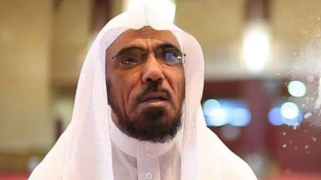 شاهد.. نجل سلمان العودة: هكذا عُذَّب أبي في السجن