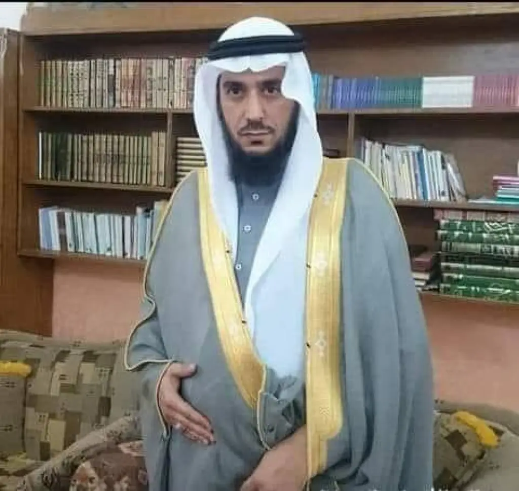 الشيخ  مطلق  الحجايا يكتب : لا تصنعوا من التافهين أبطالاً