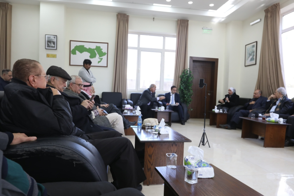 التل يحاضر بالأردنية للعلوم والثقافة حول خطط وبرامج لجنة التحديث الاقتصادي وما تم تحقيقه لغاية الآن