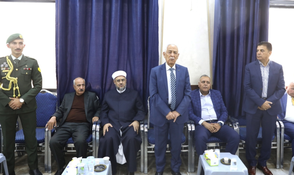 مندوبا عن الملك وولي العهد. العيسوي يعزي عشيرتي أبو الغنم والمبيضين والجندي