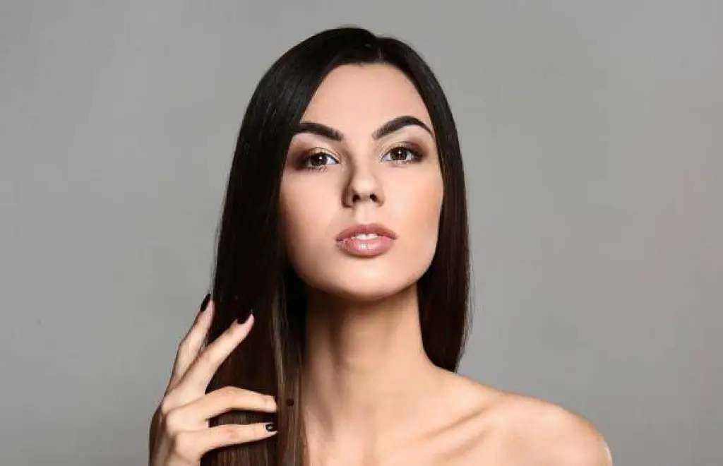 ماسك الطين المغربي للشعر