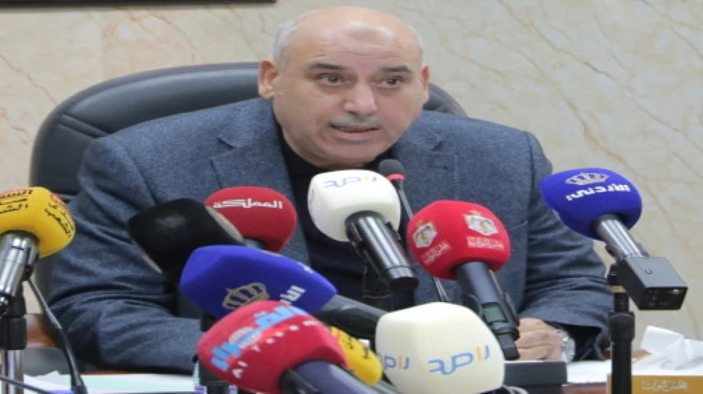 القاضي يؤكد أهمية التعاون بين الحكومة والبرلمان لتحقيق الاستقرار الاقتصادي
