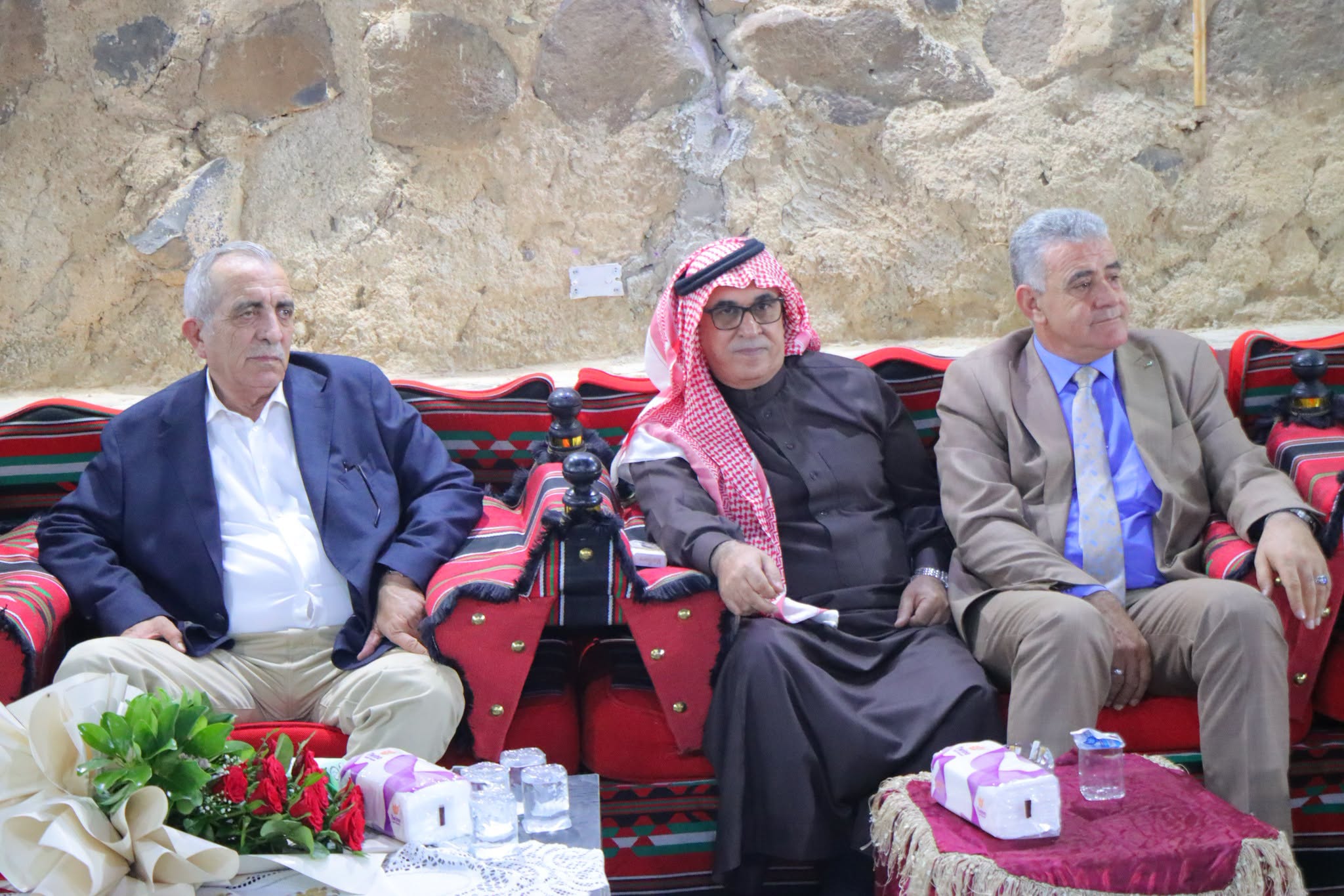 برعاية الرواشدة .. ثقافة الكرك تنظم تعليله كركية بعنوان حكايات من الموجب تستحضر الموروث في مضارب قبيلة العمرو ( صور )
