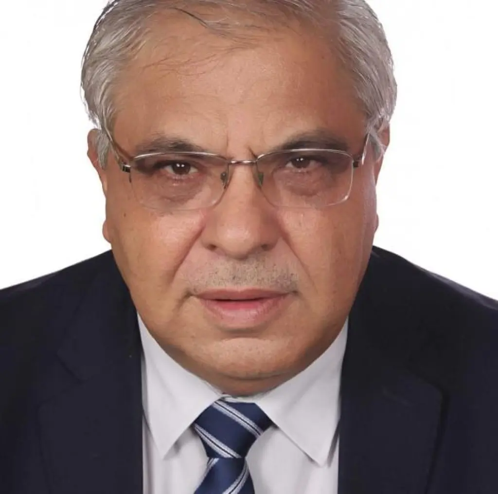 التعليم عن بُعد .. من حلٍّ اضطراري إلى تحدٍّ استراتيجي