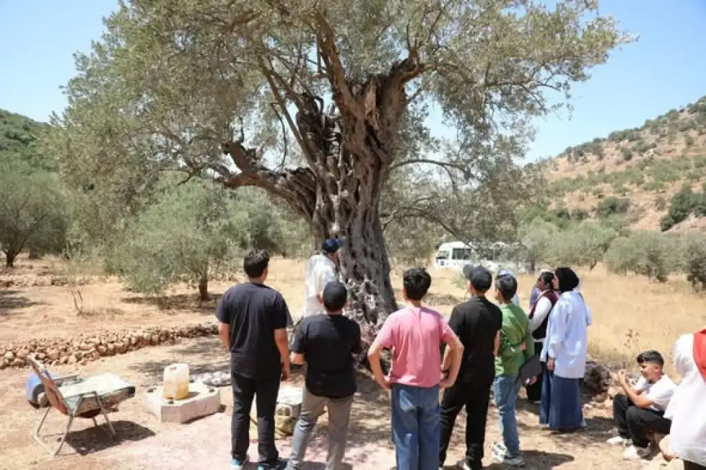 ثقافة الطفل تنفذ زيارة تعليمية إلى خربة قابلة وغابة برقش ضمن برامج السردية الأردنية