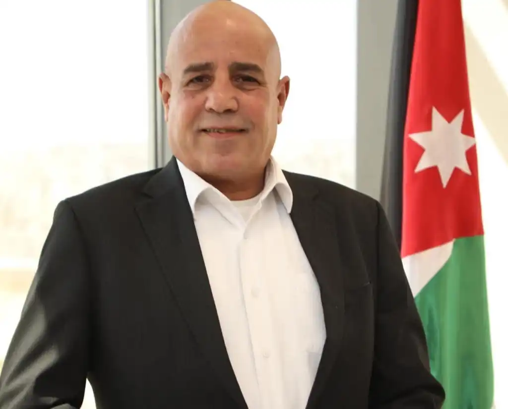 الأستاذ علي حسان ... قصة نجاح صناعية تتجاوز الحدود وتصنع الفارق في الزرقاء