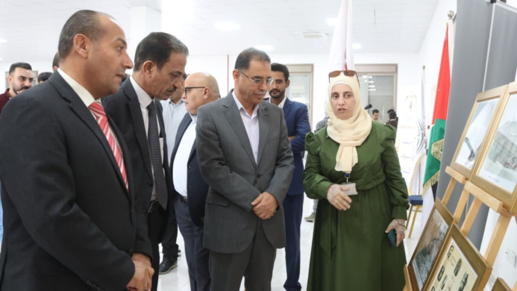 معرض وثائقي بعنوان تاريخ الدولة الأردنيةفي الموقر