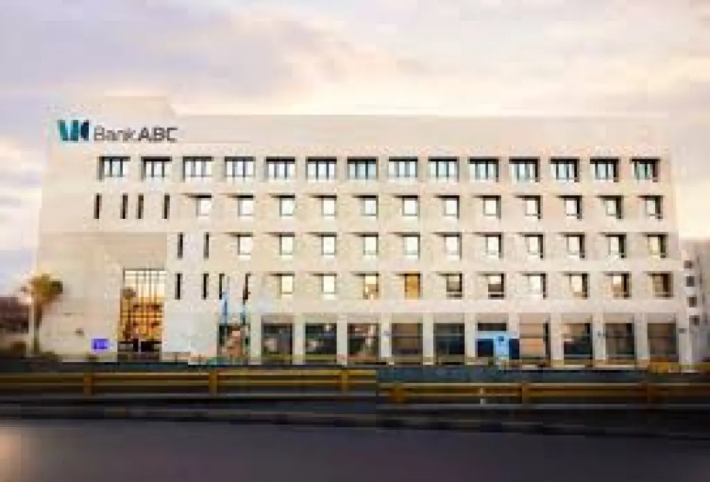 اشتر ببطاقة بنك ABC  الائتمانية واحصل على خصم مباشر بنسبة 20% من” Leaders Center