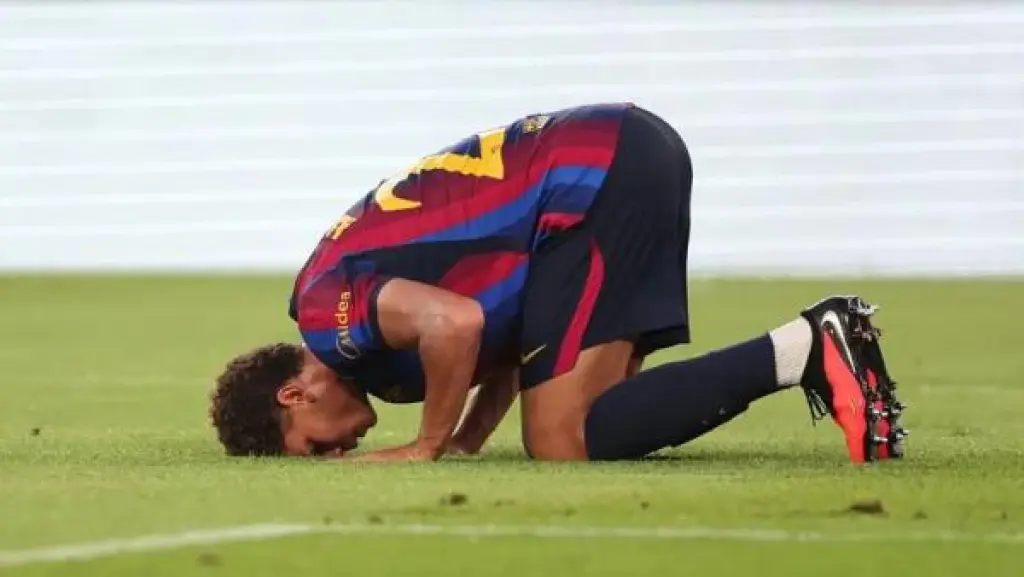 برشلونة يحصن حمزة عبدالكريم بـ 150 مليون يورو