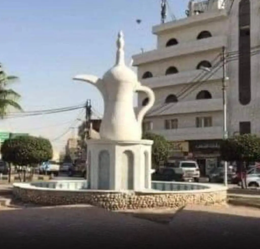 مواطنو مرج الحمام يشيدون بإجراءات مدير المنطقة قيس شعبان وجهوده الكبيرة خلال المنخفض الجوي   .
