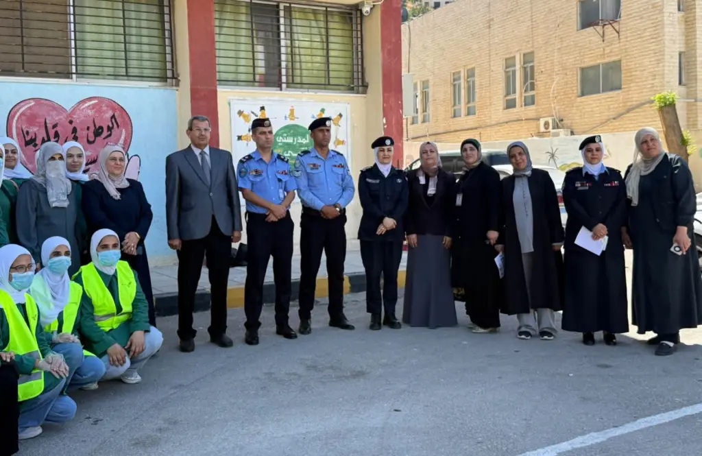 مبادرة «نظفها وخليها أجمل» تواصل فعالياتها في مدرسة كفرنجة الثانوية للبنات