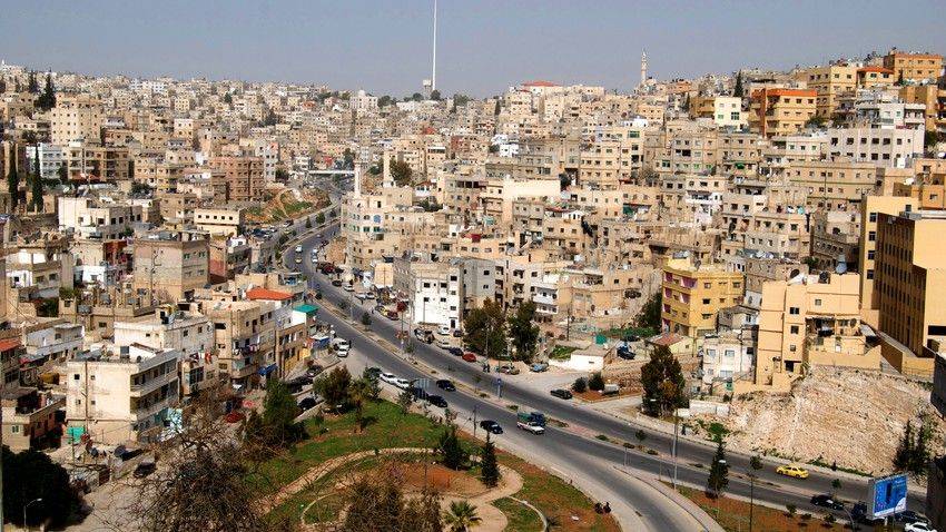 مستجدات الطقس في الأردن حتى الأحد