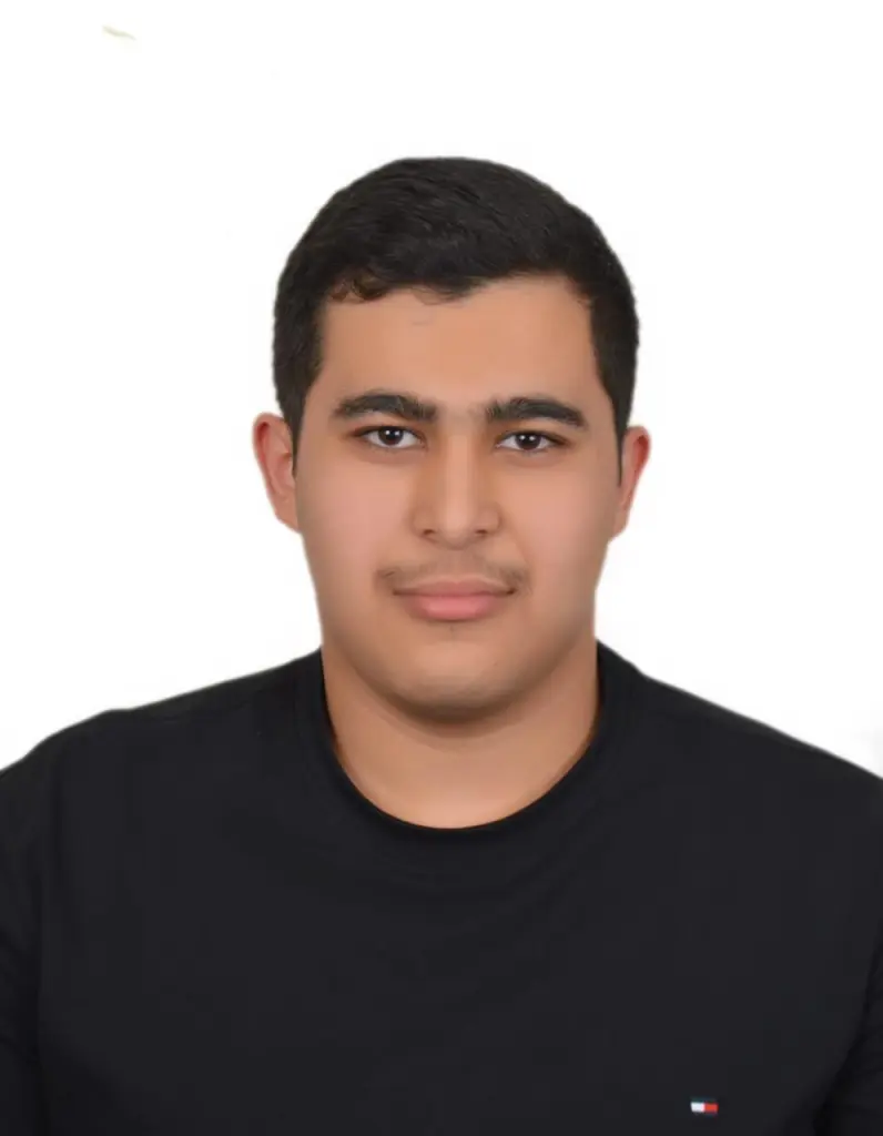 ثامر احمد السحيم مبارك التفوق بالثانوية العامة.