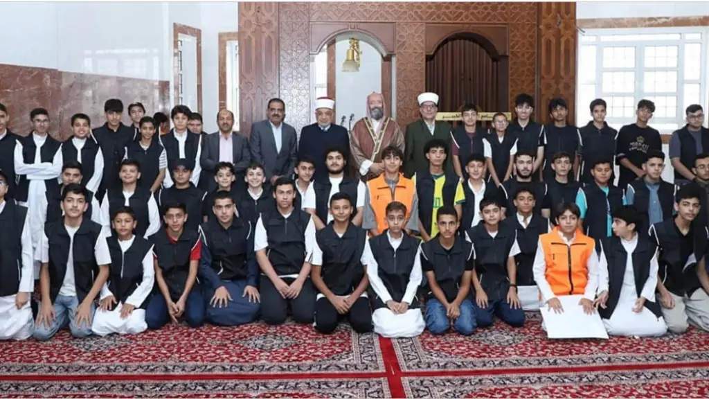 وزير الأوقاف يرعى تخريج طلبة المراكز الصيفية لتحفيظ القرآن في الزرقاء