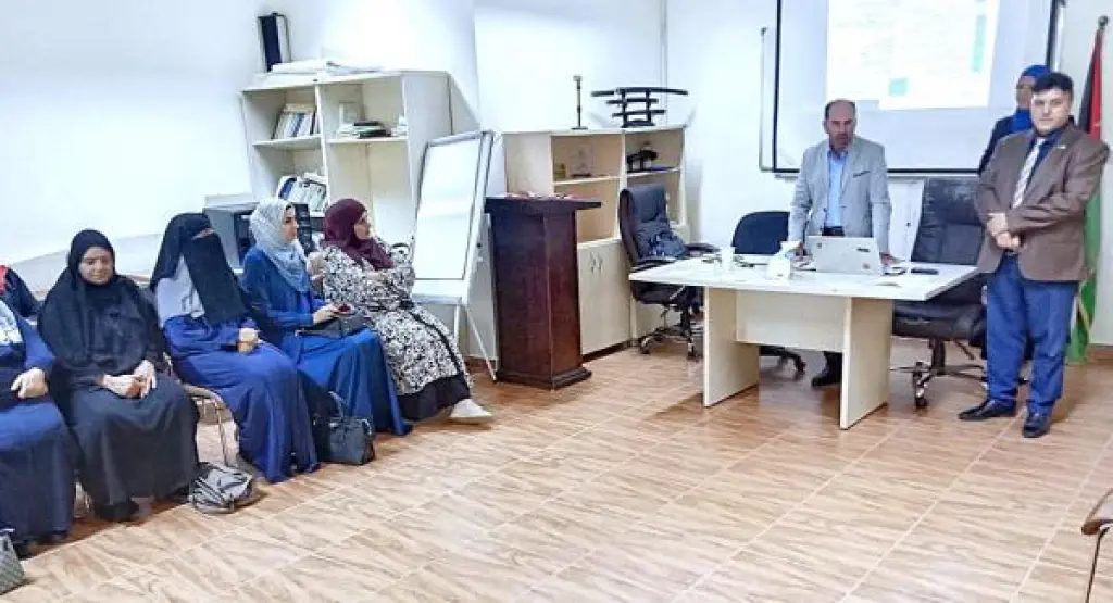 الحوامدة يتابع ورشة التنمية المهنية لعاملي مدارس ورياض الأطفال الخاصة