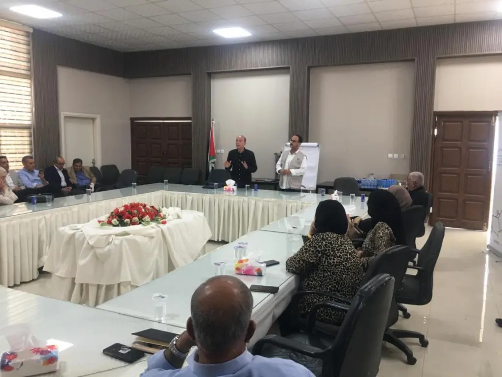 جلسة تعريفية بجائزة الحسين بن عبدالله الثاني للعمل التطوعي – الدورة الرابعة