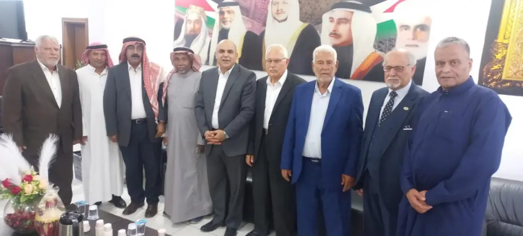 اتحاد الكتاب وجمعيات ثقافية يزورون متصرفية لواء الرصيفة