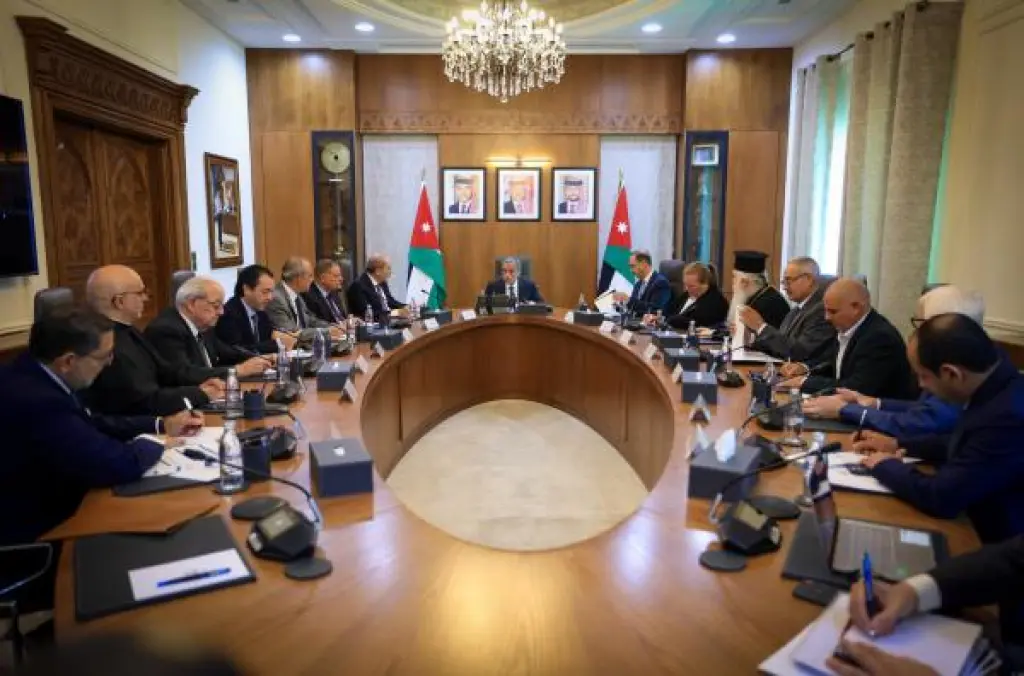 حسان يترأس الاجتماع الأول للجنة التحضير لاحتفال الألفية الثانية لمعمودية المسيح